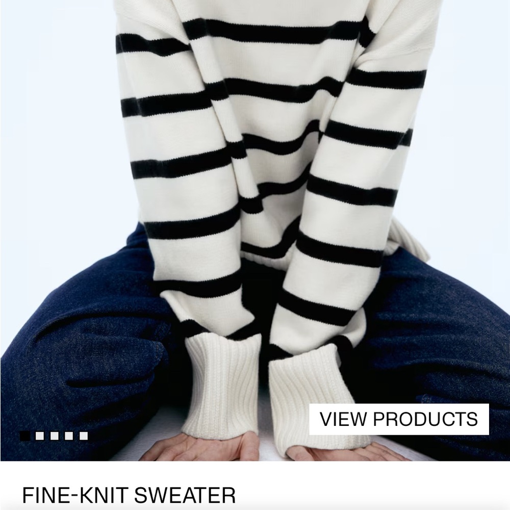 Stripe pull over light weight sweater.